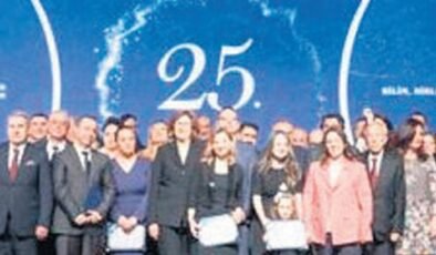 Yaşar Üniversitesi 25 yaşında