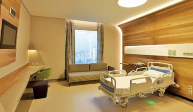 KDK'den özel hastanenin fazla aldığı ücret için faiziyle iade tavsiyesi