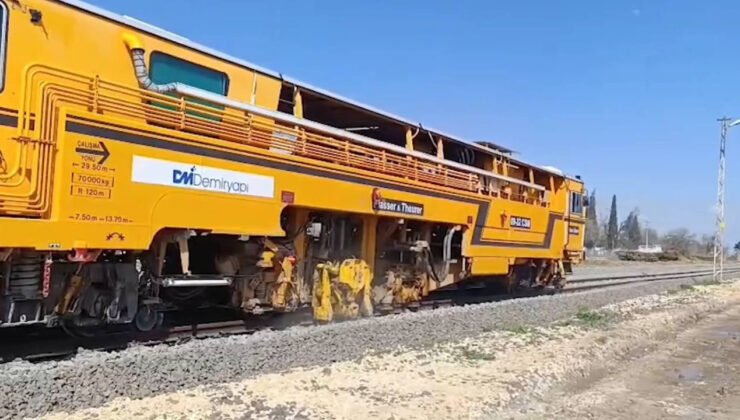 Suriye sınırındaki 350 kilometrelik hat tren trafiğine açıldı