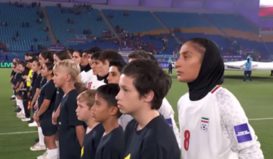 Toplantı yarıda kesildi! İran Kadın Milli Takımı'ndan protesto