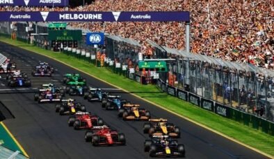 Formula 1'de sezonun ilk yarışında kazanan George Russell!