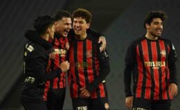 Fatih Karagümrük'ten Fenerbahçe galibiyeti sonrası olay paylaşım!