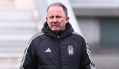 Beşiktaş'ta Sergen Yalçın neşteri vurdu, 8 ismin bileti kesildi! Kasaya girecek o devasa rakam dudak uçuklattı…