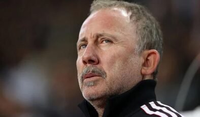 SON DAKİKA | Beşiktaş'ta Sergen Yalçın şoku! Maç sonu apar topar serum bağlandı