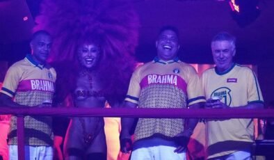 Ancelotti karnavalda olay oldu! Rio’daki görüntüler Dünya basınını salladı