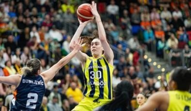 Breanna Stewart Fırtınası Yeniden Esiyor: Dünya Yıldızı Fenerbahçe Opet'te!