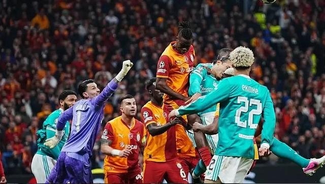 Liverpool – Galatasaray maçına tanıdık hakem! Daha önce 3 maçında görev aldı