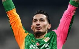 Anfield'da Uğurcan Çakır duvarı! Salah'a geçit vermedi, Şampiyonlar Ligi tarihine geçti…