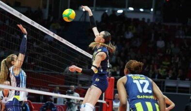 Fenerbahçe, Şampiyonlar Ligi’ne altın setle veda etti