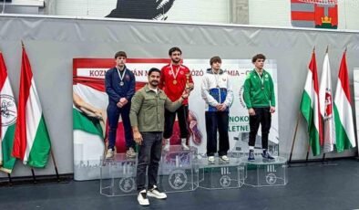 U20 Grekoromen Güreş Milli Takımı şampiyon oldu