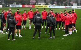 A Milli Futbol Takımı, Romanya maçı hazırlıklarını sürdürdü