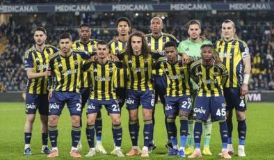 Fenerbahçe'de savunma alarm veriyor! Çağlar Söyüncü'nün ardından Oosterwolde'de sakatlanıp çıktı oyundan