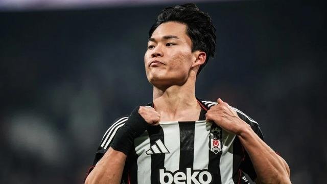 Beşiktaş'ta Hyeon-gyu Oh çılgınlığı sınırları aştı! Güney Kore ayakta: Maçlar canlı yayınlanıyor, formalar yok satıyor!