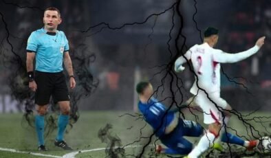SON DAKİKA | Kosova maçında hakem skandalı! Zeki Çelik'in pozisyonunda Michael Oliver saç baş yoldurttu…